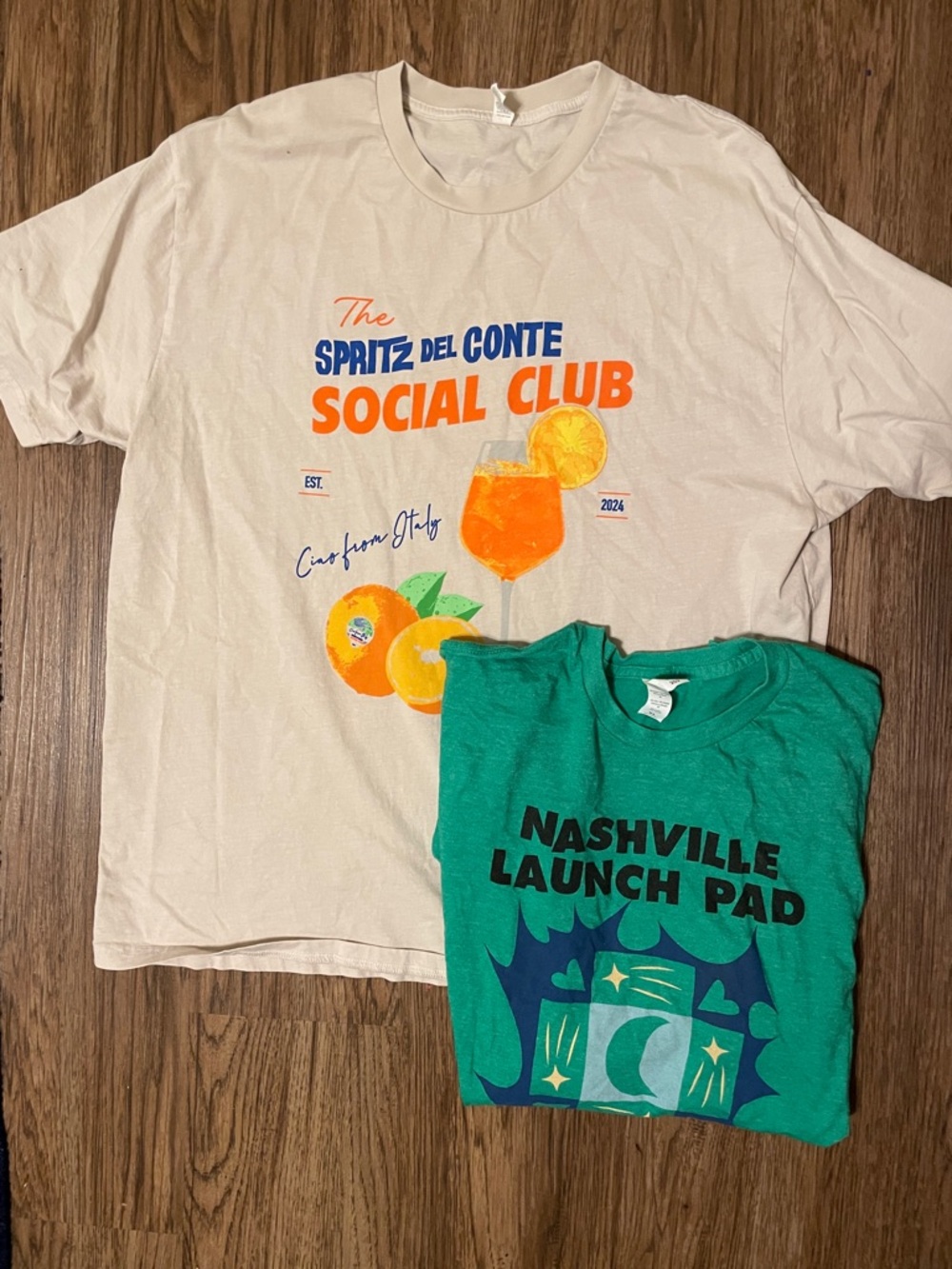 Spritz del Conte Social Club Cream & Orange + Nashville launchpad green